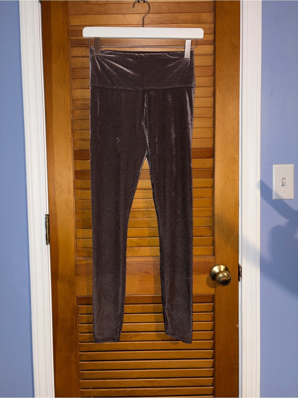 Velvet-Look Brown Women’s Leggings